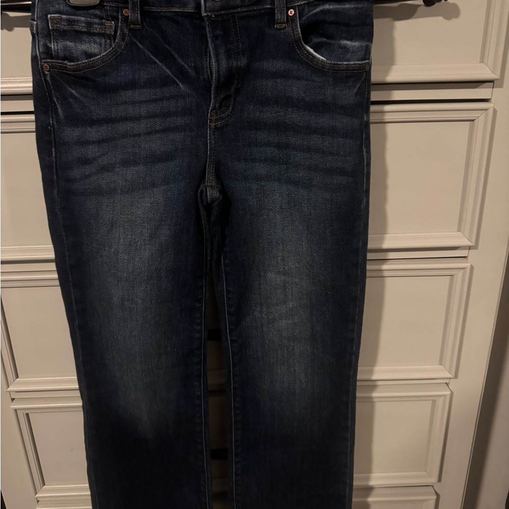 Classic Blue Risen Women's Jeans size 7 fits like a short